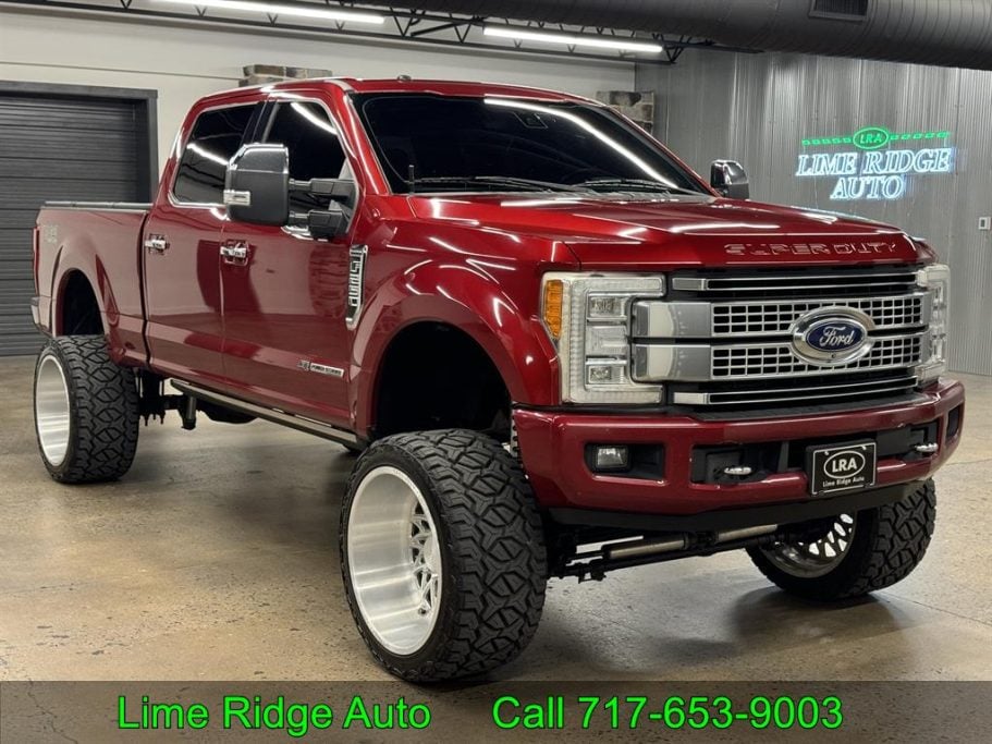 2017 Ford F-250 Platinum 4x4 Crew Cab 8' Box's photo