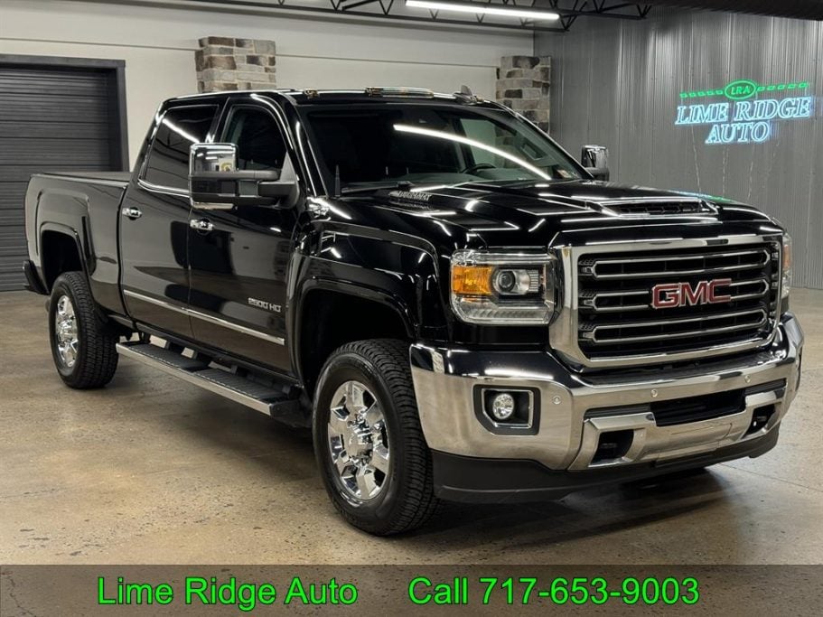 2019 GMC Sierra 4WD Crew Cab Standard Box SLT's photo