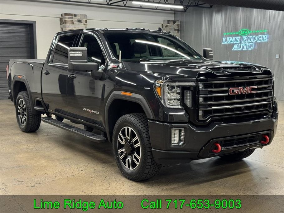 2020 GMC Sierra 4WD Crew Cab Standard Box AT4's photo