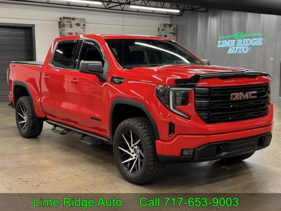 2023 GMC Sierra 4WD Crew Cab Short Box Elevation's photo